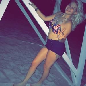 Meet your Posher, Eden